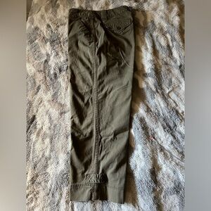 Khaki Olive size 10 ankle or capri pants 29” long